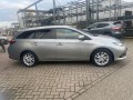 TOYOTA AURIS 1.8 HYBR. DYNAMIC, AT Auto's, Leiderdorp