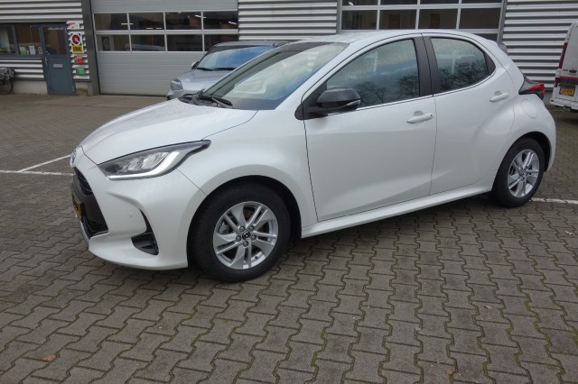 MAZDA 2 1.5 Agile, Comfort + Safety pakket, All Season, 13.107km, Sonneveld Groothuis Autoservice, Delden