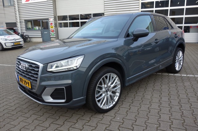 Audi Q2 - 35 TFSI S EDITION, Navi, Carplay, 19 Inch All Season