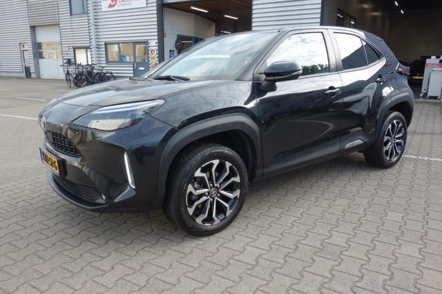 TOYOTA YARIS 1.5 HYBRID DYNAMIC, Navi, Winterpakket, PDC V+A, 17 Inch, Sonneveld Groothuis Autoservice, Delden