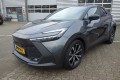 TOYOTA C-HR 1.8 HYBR 140 Team D, All season, Fabrieksgarantie, Sonneveld Groothuis Autoservice, Delden