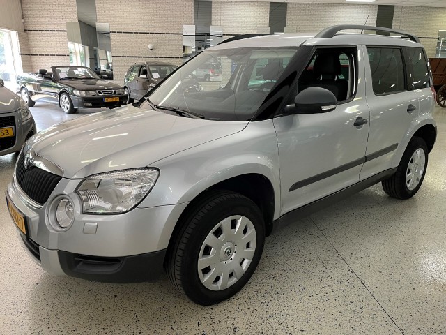 Skoda Yeti - 1.2 TSI Airco PDC Radio Dakrails