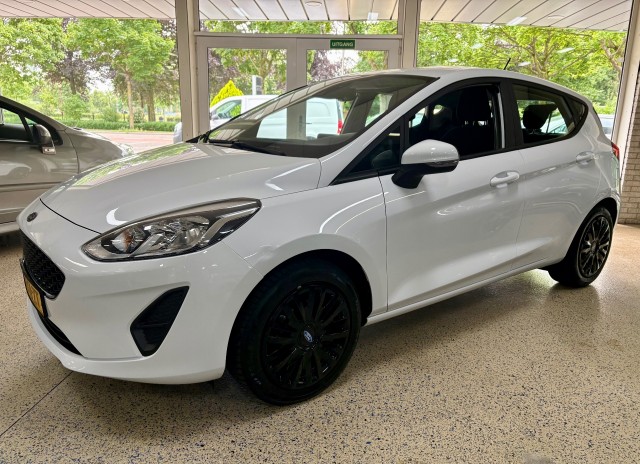FORD FIESTA 1.1 Navigatie ECC Airco , Autobedrijf de Toekomst B.V., Vlijmen