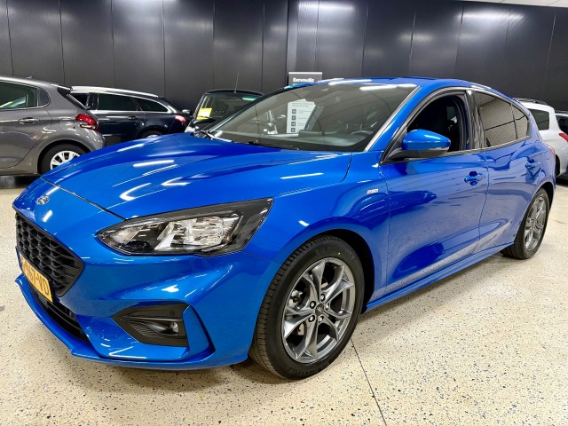 Ford Focus - ST-Line Ecoboost 125pk Sport Navigatie Apple Android NL