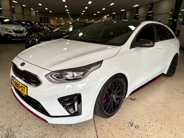 KIA PRO CEED 1.6 T-GDI GT 204pk VOL Panorama Leder Multimedia Camera, Autobedrijf de Toekomst B.V., Vlijmen