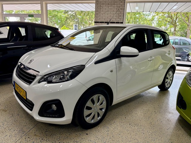 Peugeot 108 - 1.0 E-VTI Airco Multimedia USB Apple Android