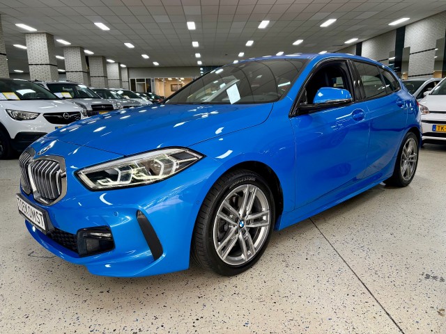 Bmw 1-serie - 118 M-Pakket Digt Cockpit Navigatie PDC Half Leder LM17