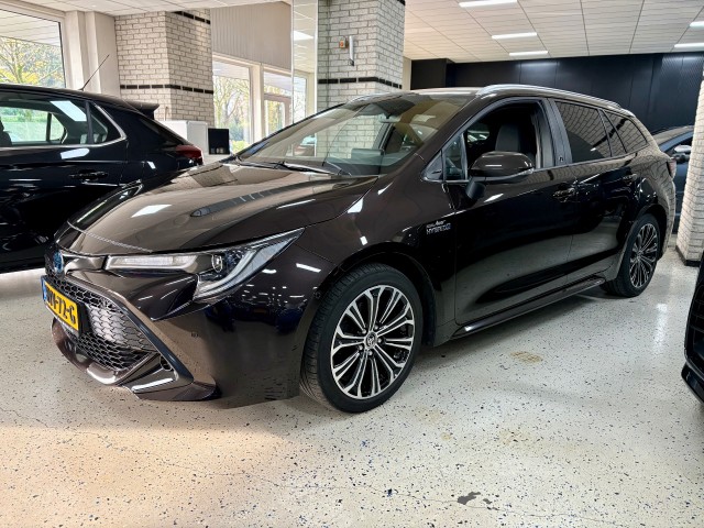 Toyota Corolla - 2.0 HYBRID DYNAMIC Multimedia PDC Cam ECC Airco LM Parkeerhulp