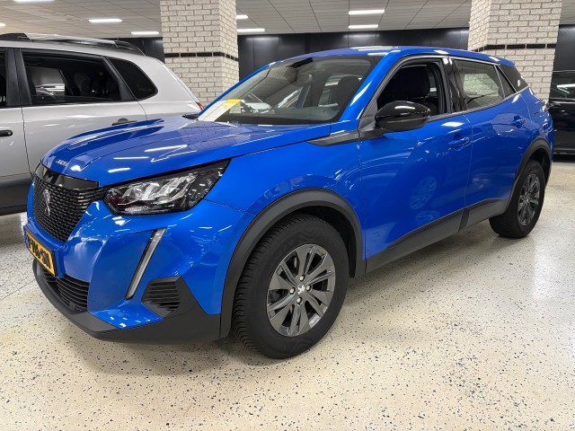 Peugeot 2008 - 1.2 Navigatie Apple Android PDC Camera ECC Airco Cruise