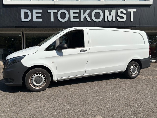 Mercedes-benz Vito - 111 CDI Navigatie Achterdeuren Cruise Trekhaak PDC Airco