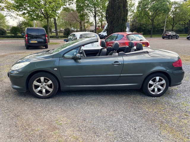 Peugeot 307 - 1.6-16V XS HOBBY AUTO / CLIMAT / PDC / 