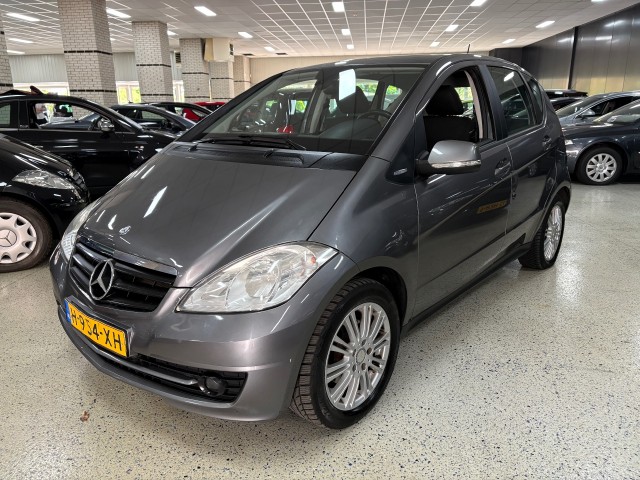 Mercedes-benz A-klasse - 180 Airco Trekhaak Stoelverwarming LM