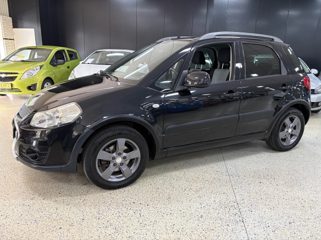 Suzuki Sx4 - 1.6 Limited ECC Airco Trekhaak Keyless NL dealer NAP