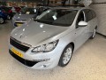 PEUGEOT 308 1.2 PURETECH STYLE / TREKHAAK / ECC / NAVI / CRUISE / DAB RADIO, Autobedrijf de Toekomst B.V., Vlijmen
