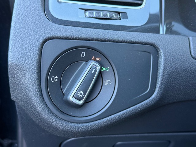 VOLKSWAGEN GOLF Variant 1.5 TSI Highline Business R-Line 150pk Adp Cruise, Navi, Autobedrijf Schneberger, 6641 AG Beuningen