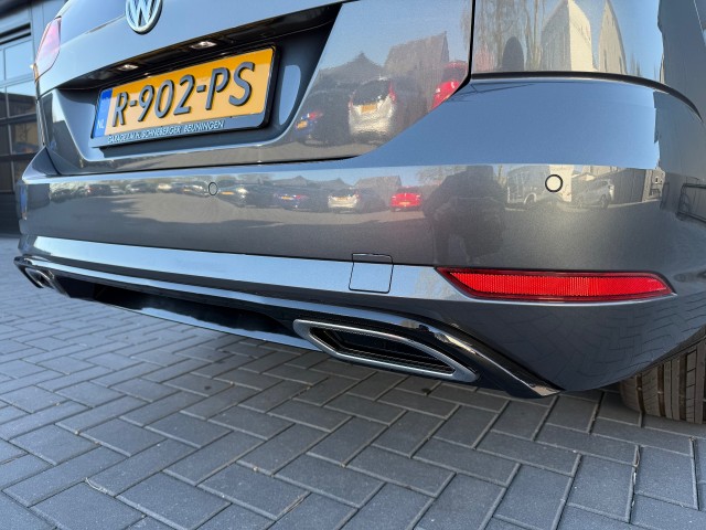 VOLKSWAGEN GOLF Variant 1.5 TSI Highline Business R-Line 150pk Adp Cruise, Navi, Autobedrijf Schneberger, 6641 AG Beuningen