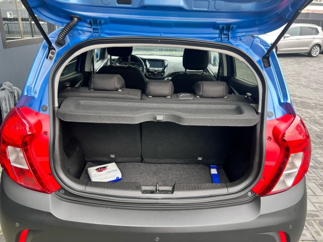 OPEL KARL 1.0 Rocks Online Edition / CRUISE CTR. / PARK. SENS. / BLUETOOTH Autobedrijf Schneberger, 6641 AG Beuningen