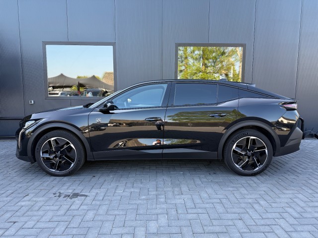 PEUGEOT 408 1.2 PureTech GT 130 / Camera / Elek. stoelen / PDC / Stoelverw. Autobedrijf Schneberger, 6641 AG Beuningen