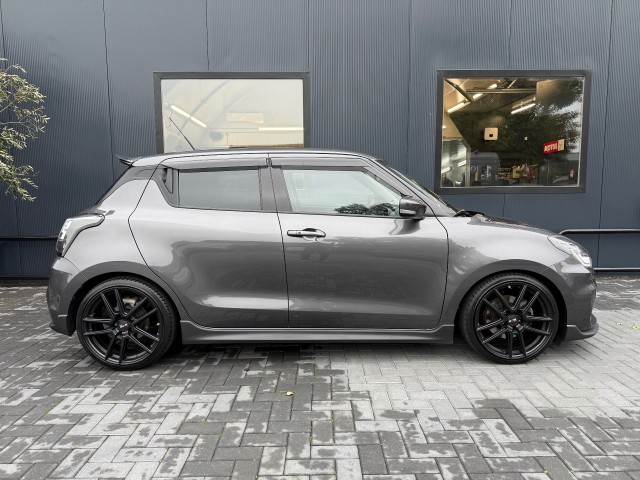 SUZUKI SWIFT 1.4 Sport Smart Hybrid / Camera / Adaptive CC / Maxton onderdelen Autobedrijf Schneberger, 6641 AG Beuningen