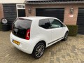 VOLKSWAGEN UP CLUB uitvoering-privacy glass-Stoelverwarming-PDC-Navigatie-Crui, Carcenter Veldhoven, Veldhoven