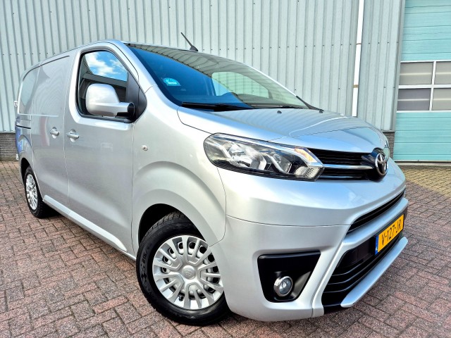 TOYOTA PROACE Euro 6 D-4D 1.6 Professional Airco-Cruise CTRL, Garagebedrijf Erik Pijnenburg, Oirschot