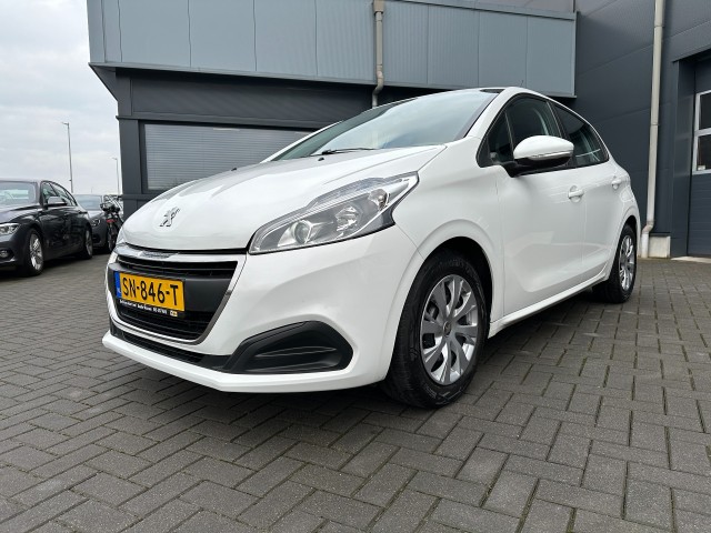 PEUGEOT 208 1.2 PureTech Active Navi Apple-CarPlay , de Bruyn Auto's V.O.F., Baarle - Nassau