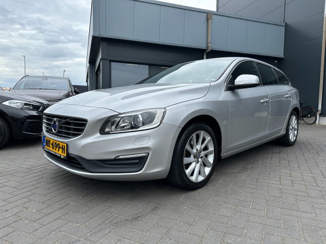 VOLVO V60 V60 1.5 T2 Nordic Aut.Navigatie stoelverwarming , de Bruyn Auto's V.O.F., Baarle - Nassau