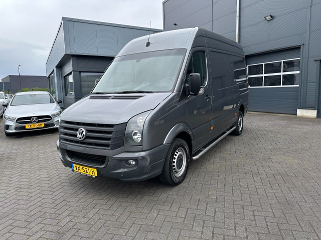 VOLKSWAGEN CRAFTER 2.0 TDi L2H2 Airco 3 pers. Trekhaak , de Bruyn Auto's V.O.F., Baarle - Nassau