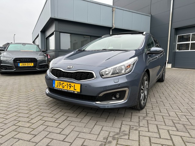 KIA CEED Ceed Sportswagon 1.6 GDi Dynamicline Navi. Camera Trekhaak , de Bruyn Auto's V.O.F., Baarle - Nassau