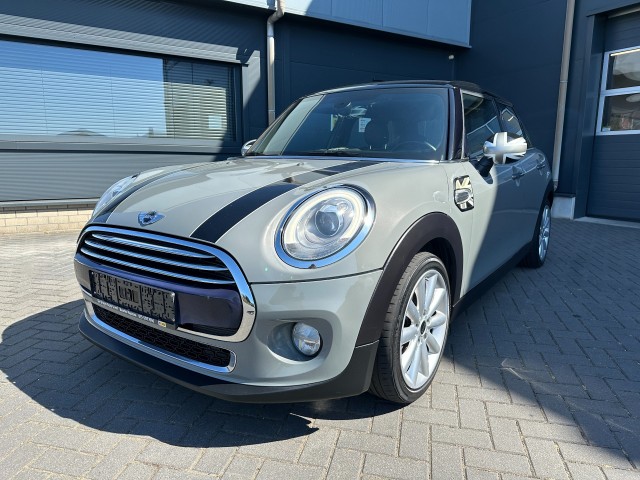 MINI COOPER 1.5 Cooper Chili Navi. Leder 5drs.136PK, de Bruyn Auto's V.O.F., Baarle - Nassau