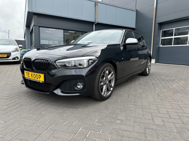 BMW 1-SERIE 116i Edition M-Sport Shadow High Executive Trekhaak , de Bruyn Auto's V.O.F., Baarle - Nassau