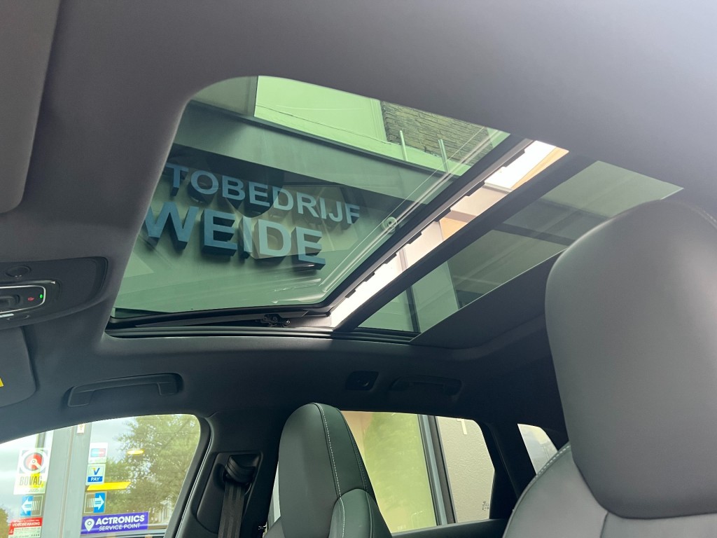 AUDI, Q8 E-TRON