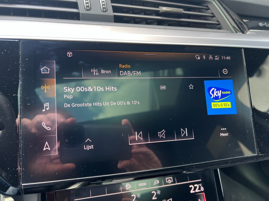 AUDI, Q8 E-TRON