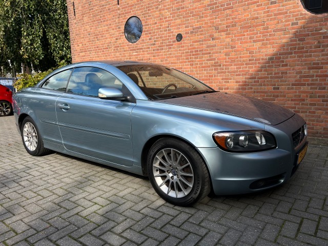 VOLVO OVERIGE 2.4 Momentum, Autobedrijf Steijger, Delft