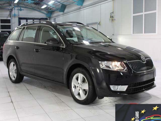 Skoda Octavia - COMBI III 1,6 TDI AMBITION KOMFORT NAVI