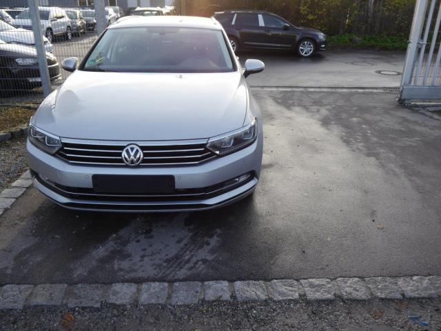 Volkswagen Passat variant - 2.0 TDI DPF COMFORTLINE * BMT ...
