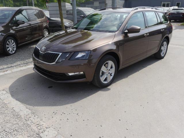 Skoda Octavia - Combi 1.4 TSI AMBITION * NAVI PDC SIT...