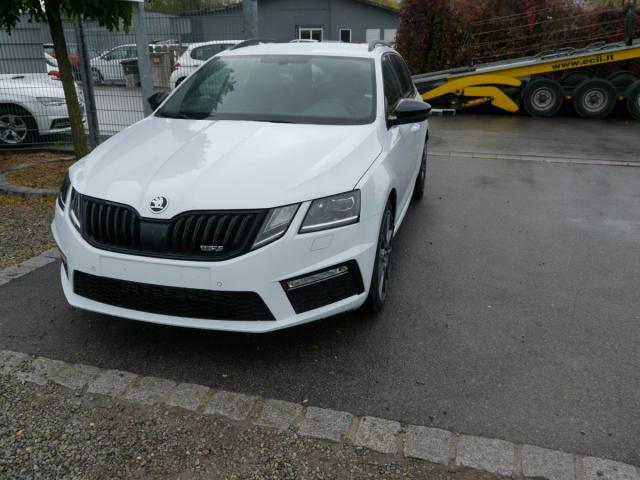 Skoda Octavia - Combi 2.0 TSI RS 245 * NAVI LED-SCHEI...