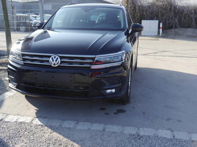 Volkswagen Tiguan - 2.0 TSI DSG 4MOTION COMFORTLINE * ACC ...