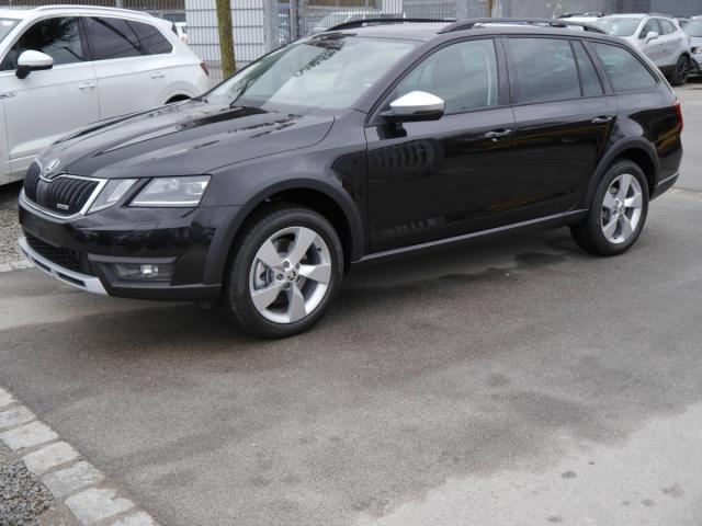 Skoda Octavia - Combi 2.0 TDI DPF DSG SCOUT 4x4 * SOF...