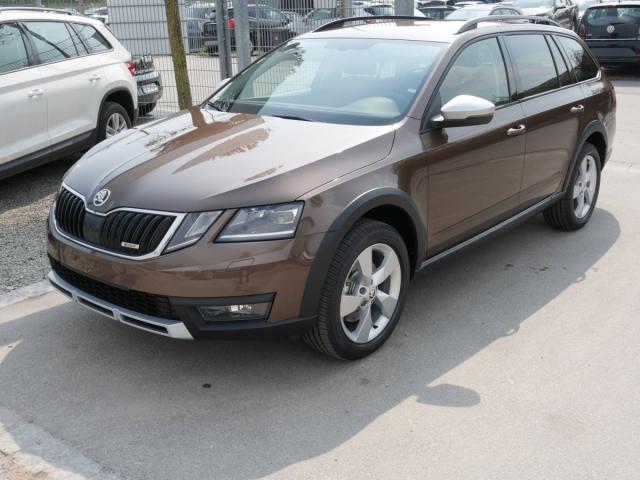 Skoda Octavia - Combi 2.0 TDI DPF DSG SCOUT 4x4 * SOF...