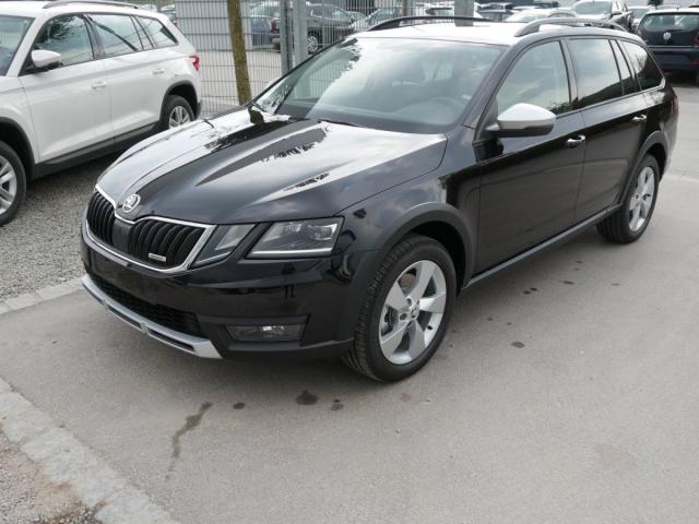 Skoda Octavia - Combi 2.0 TDI DPF DSG SCOUT 4x4 * SOF...