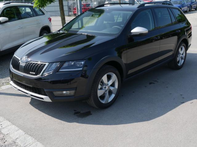 Skoda Octavia - Combi 2.0 TDI DPF DSG SCOUT 4x4 * ACC...