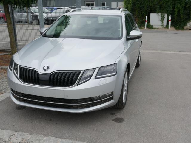 Skoda Octavia - Combi 1.5 TSI ACT DSG STYLE PLUS * LE...