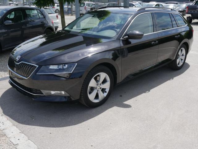 Skoda Superb - Combi 2.0 TDI DPF DSG AMBITION * BUSIN...