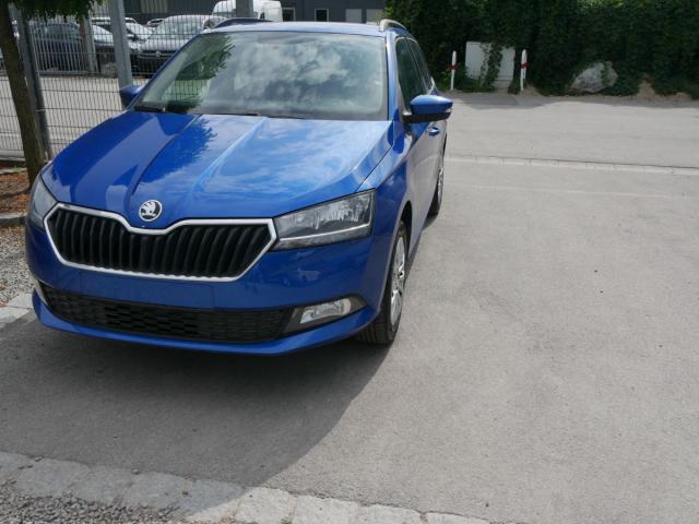 Skoda Fabia - Combi III 1.0 TSI SMART AMBITION * PDC ...