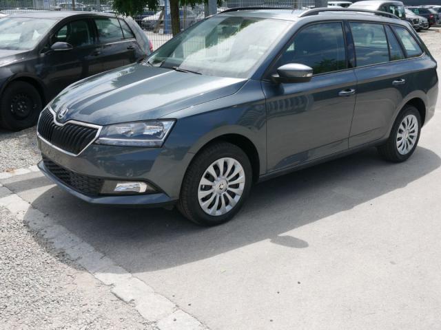 Skoda Fabia - Combi III 1.0 TSI SMART AMBITION * PDC ...