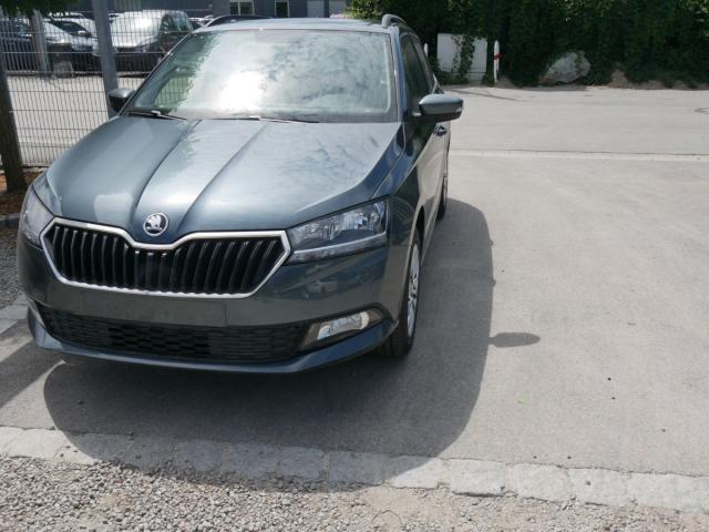 Skoda Fabia - Combi III 1.0 TSI SMART AMBITION * PDC ...