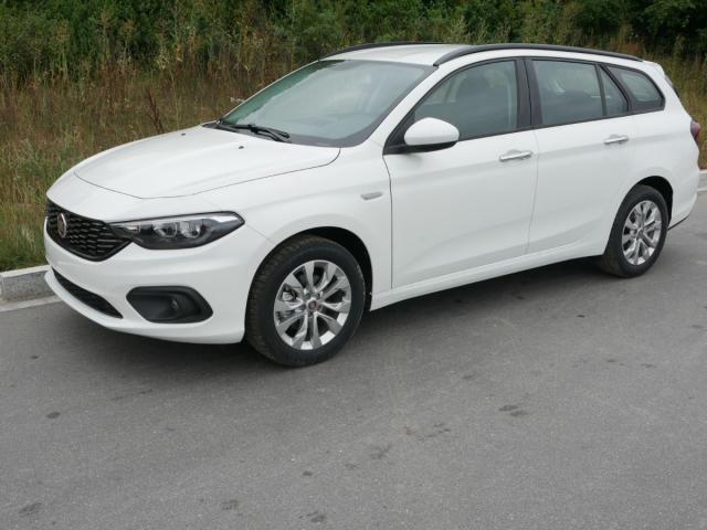 Fiat Tipo - 1.4 T-JET LOUNGE * SOFORT UCONNECT LINK ...