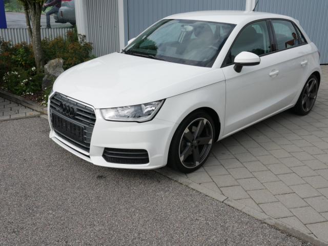 Audi A1 - 1.4 TFSI * SITZHEIZUNG TEMPOMAT LM-FELGEN ...